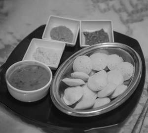 Mini Sambar Idli