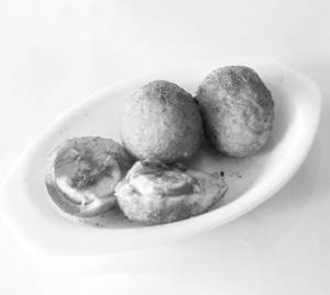 Boiled Egg Onion Fry(2)