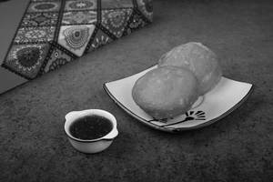 Dal Kachori [2 Pcs]