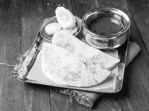 Dosa With Fish Curry