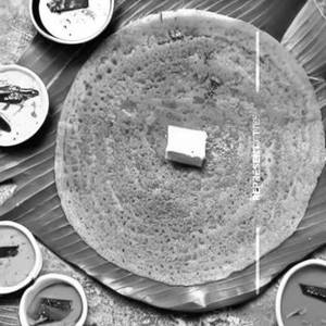 Cheese Onion Rava Sada Dosa