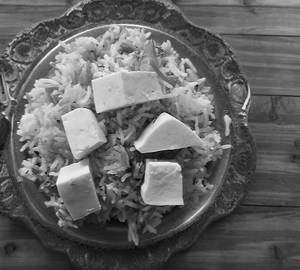 Paneer Biryani With Cold Drink 250 Ml