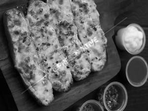 Chilli Cheese Garlic Bread