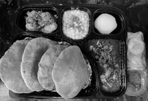 Kachori Thali
