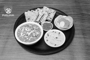 Shahi Paneer With Roti