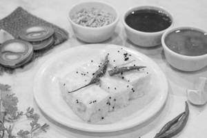 Khaman Dhokla (1 Pc)