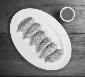 Veg Momos 8-Pic(Steam)
