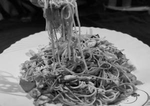 Egg Hakka Noodles