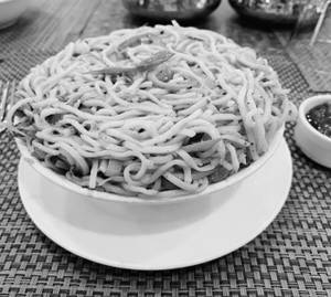 Vegetable Hakka Noodles