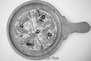 Chicken Tikka Pizza