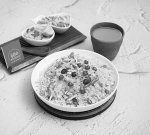 Indori Poha + Chai                     