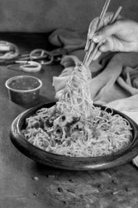 Schezwan Noodles Large