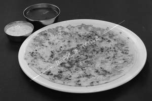Onion Uttappa                                              