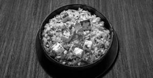 Paneer Schezwan Rice(paneer)