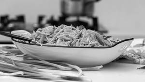 Egg Paneer Chowmein 