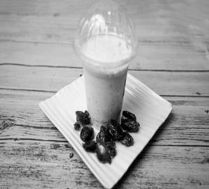 Special Date Shake. [Khajoor]
