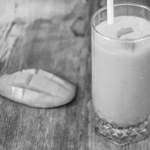 Mango milkshake