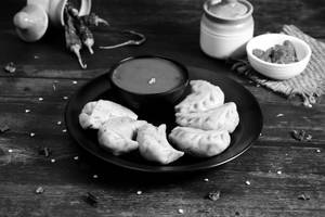 Chicken Achari Momos  (5 Pcs)