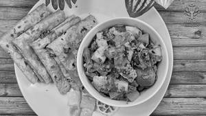 Mix Veg With 4 Tawa Butter Roti