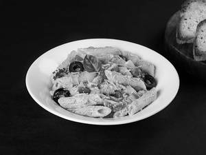 Pasta Basilico ( Creamy Pesto Pasta)
