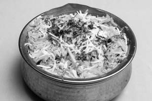 Chicken Biryani With Raita 