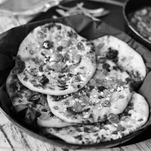 Nuts And Fruits Naan 