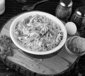 Egg Hakka Noodles