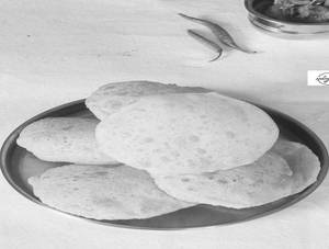 Poori (3 Pc)