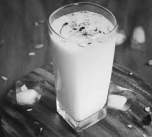Banana Lassi 