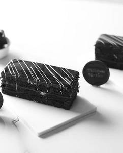 Truffle Pastry (1 Pc)