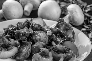 Bone-chicken chukka