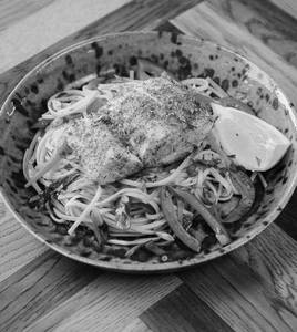Fish noodles