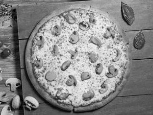 Chicago Mushroom Pizza