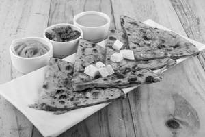 Mooli Paratha