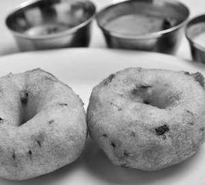 Vada (2 Pc)