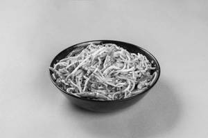 Chilli Garlic Noodles (500 Grm)