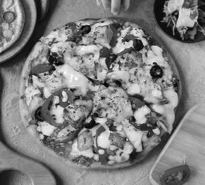 Mini Paneer Pizza  (6 Inch)