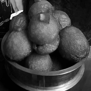 Homemade Uniyappam (8 Pcs)