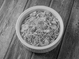 Mixed Chilli Garlic Noodles     