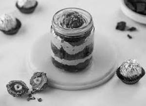 Ferrero Rocher Jar Cake