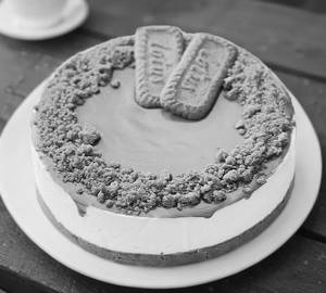 Eggless Lotus Biscoff Cheese Cake (425 Gms)