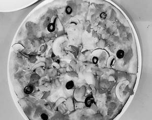 Chicken Italiano Pizza