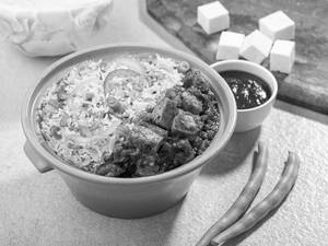 Veg Fried Rice + Paneer Manchurian Gravy