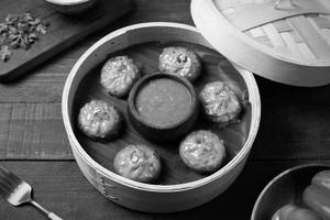 Veg Makhani Momos [6 Pieces]