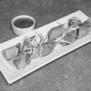 Veg Spring Roll (8 Pcs)
