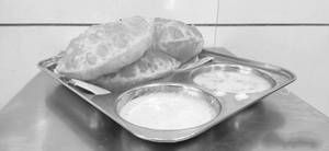 Poori with Masala Sagu [3 Pieces]