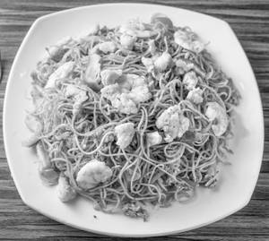 Veg schezwan noodles