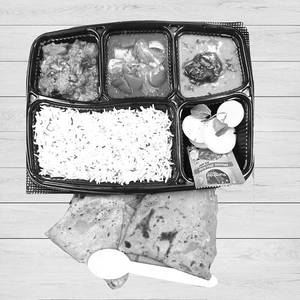 Paneer Tikka Masala Premium Meal