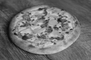 Jalapeno with pineapple menia pizza                                                           