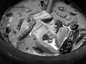 FISH MANGO CURRY